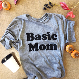 4 Graphic Tee Mom Costumes for Halloween