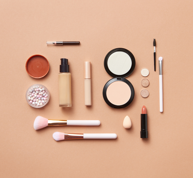 What's Really in My Make-Up Bag: A Candid Confession from a Minimalist Mom