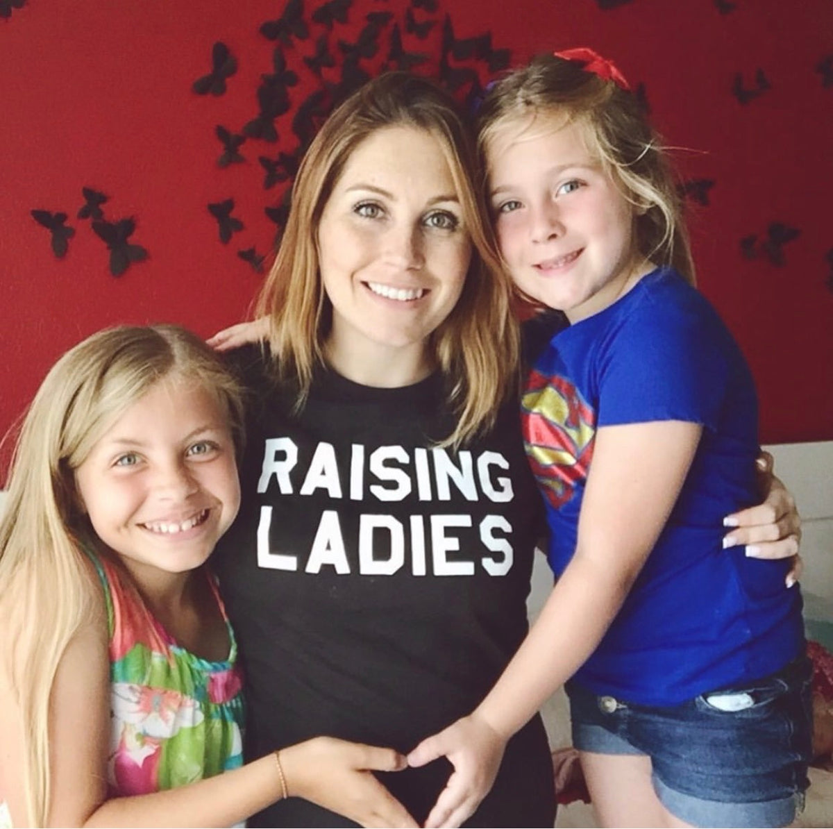 "RAISING LADIES©" Tee - Mom Culture
